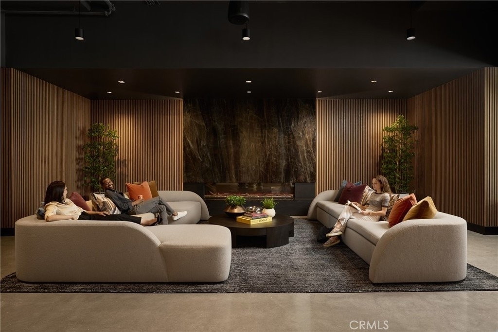 21010 Erwin Street - Photo 35