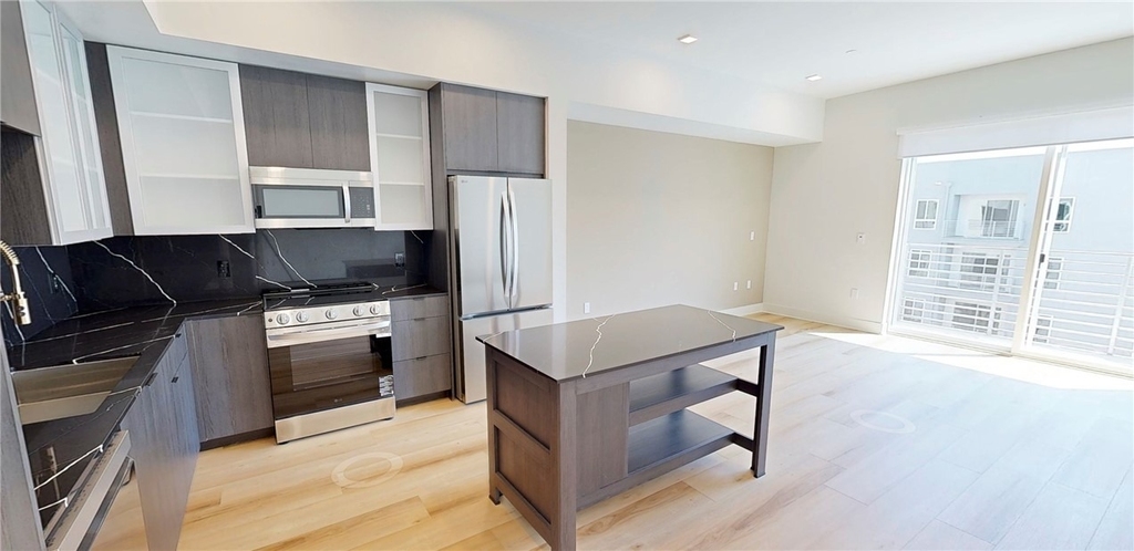 21010 Erwin Street - Photo 58