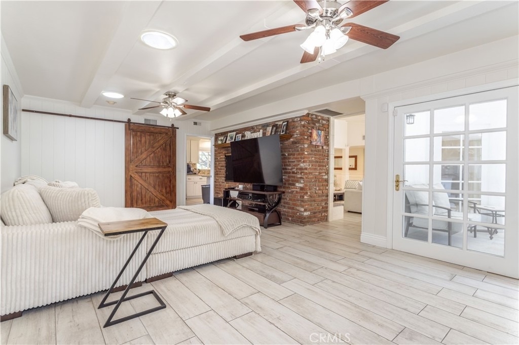 19308 Lemarsh Street - Photo 8