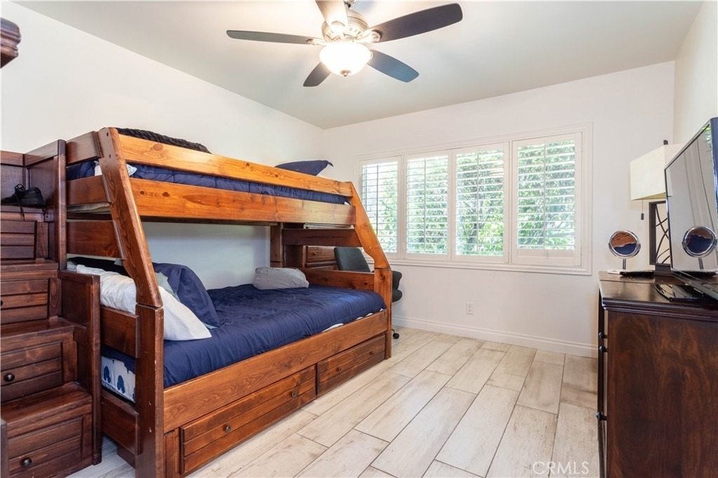 19308 Lemarsh Street - Photo 18