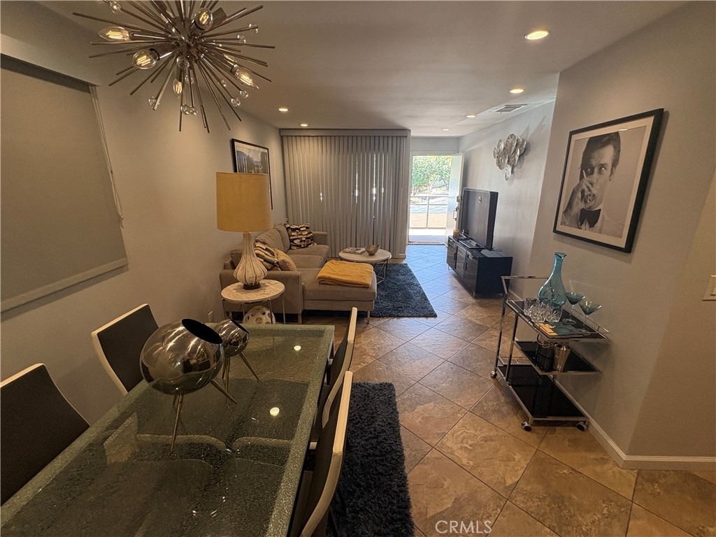 510 N Villa Court - Photo 31