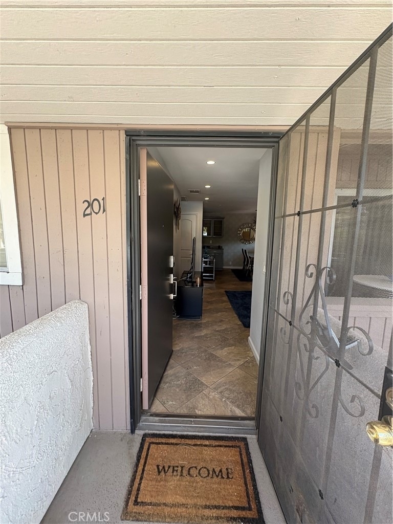 510 N Villa Court - Photo 1