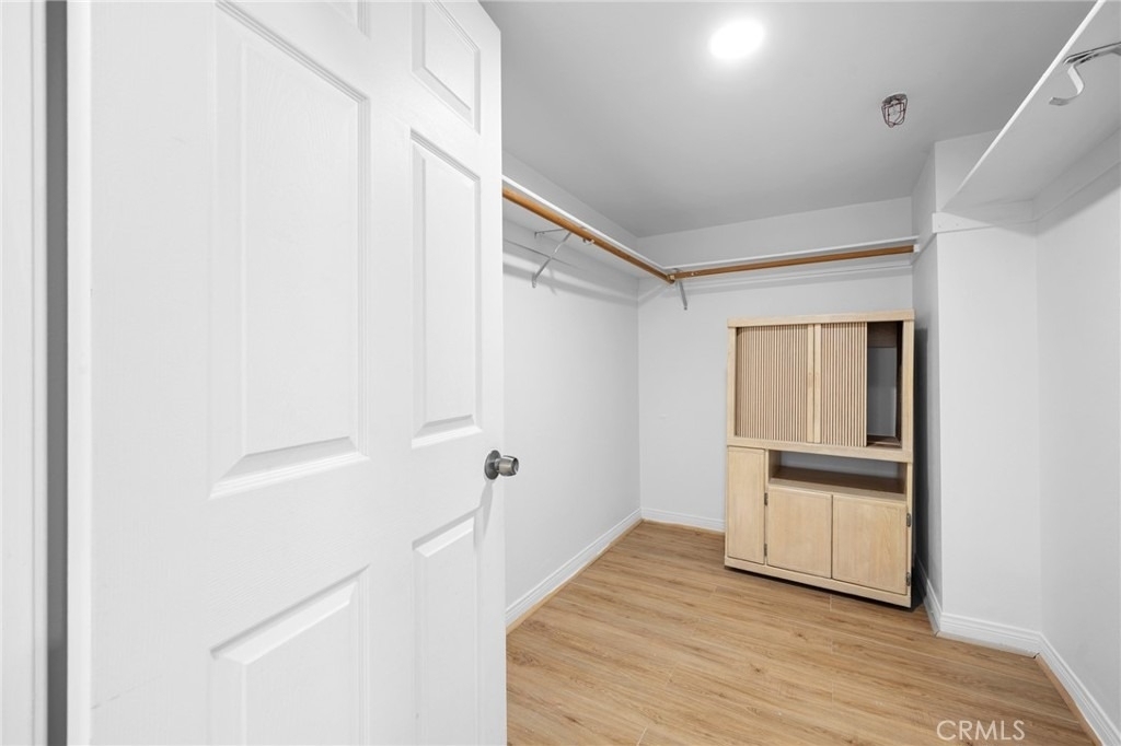 116 W Maple - Photo 19