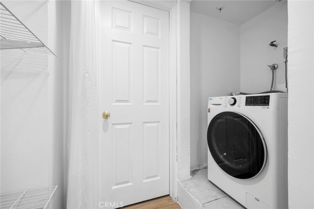 116 W Maple - Photo 25