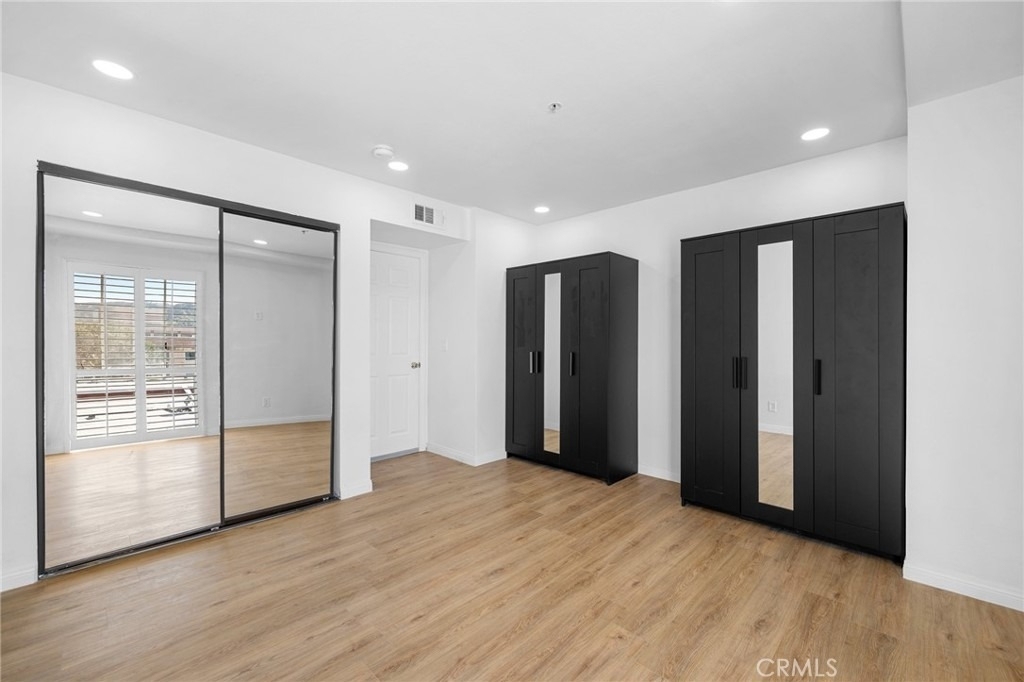 116 W Maple - Photo 22