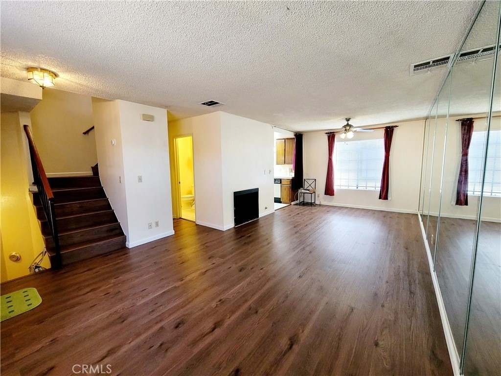 2411 S Baldwin Avenue - Photo 4
