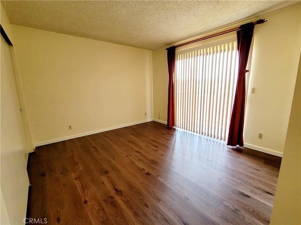 2411 S Baldwin Avenue - Photo 7