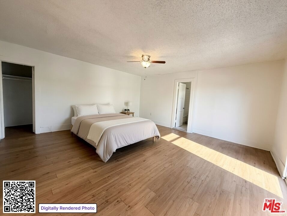1238 W Adams Boulevard - Photo 1