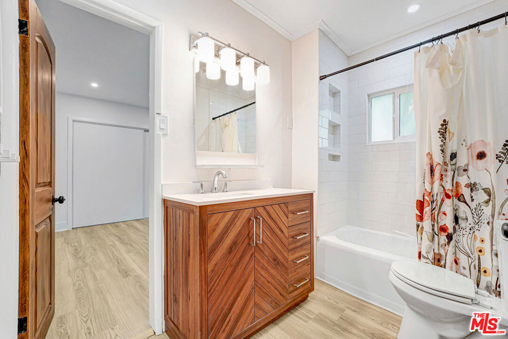 316 Crane Boulevard - Photo 8