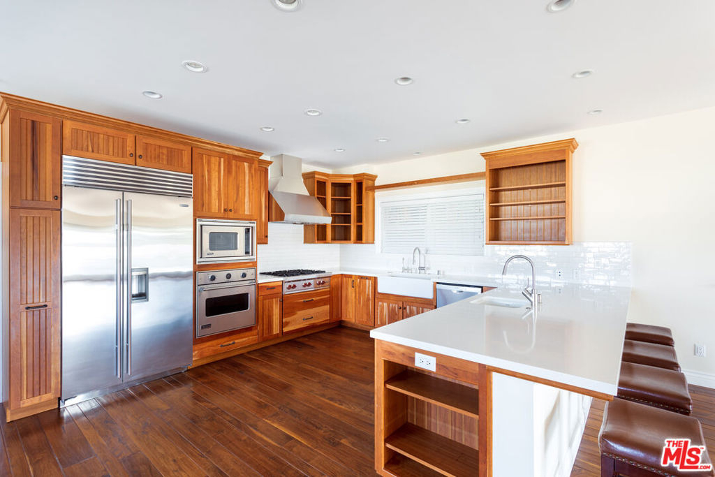 702 Pacific Ave. - Photo 11