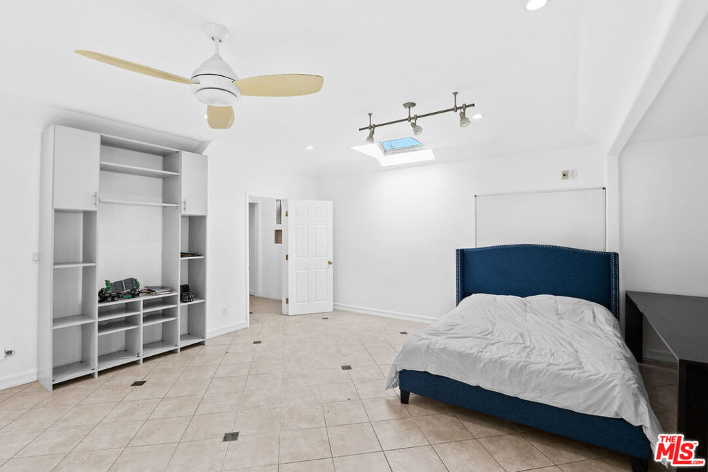 9033 Cresta Drive - Photo 41