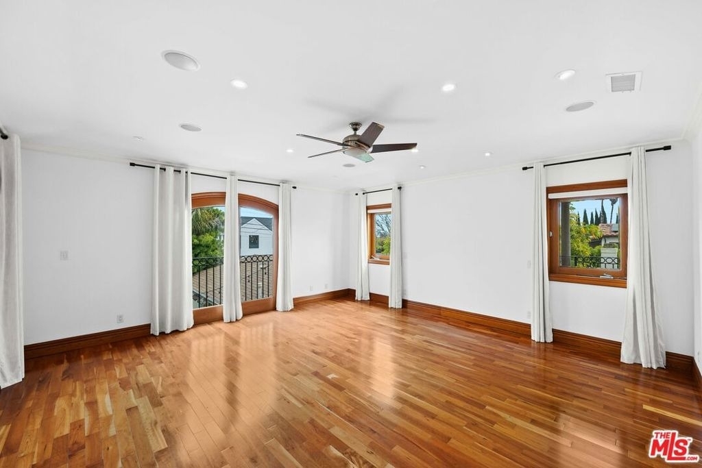 9033 Cresta Drive - Photo 24
