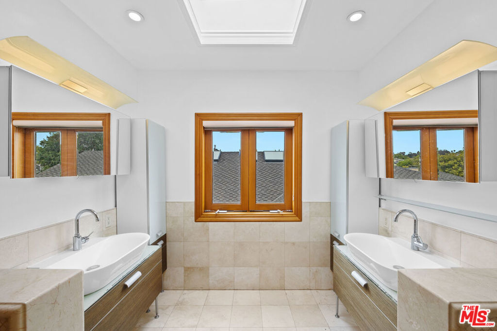 9033 Cresta Drive - Photo 28
