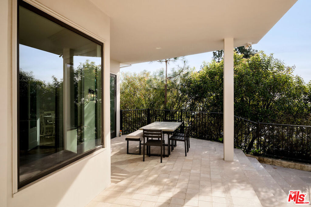 1845 Loma Vista Drive - Photo 32