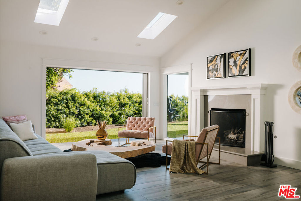 18013 Sea Reef Drive - Photo 2
