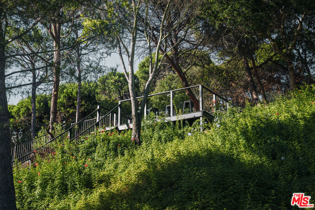 18013 Sea Reef Drive - Photo 19