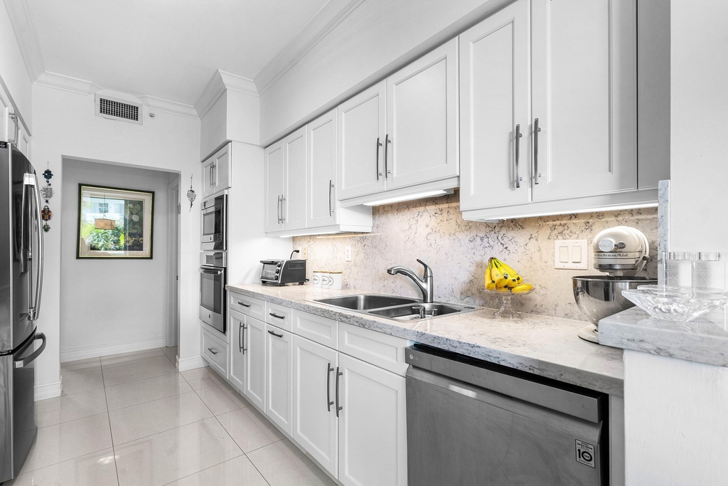 500 Se Mizner Boulevard - Photo 12