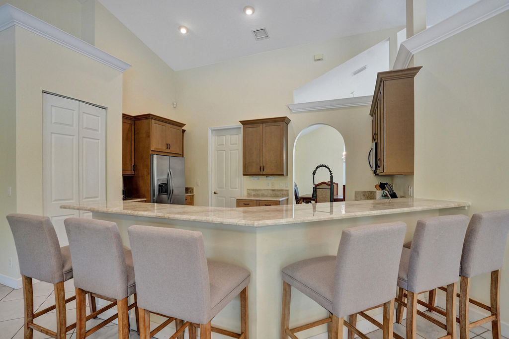 15910 Lindbergh Lane - Photo 32