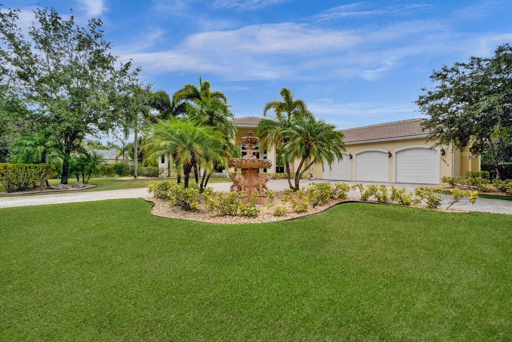15910 Lindbergh Lane - Photo 40