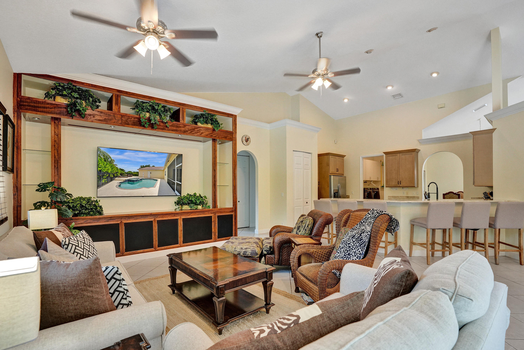 15910 Lindbergh Lane - Photo 26