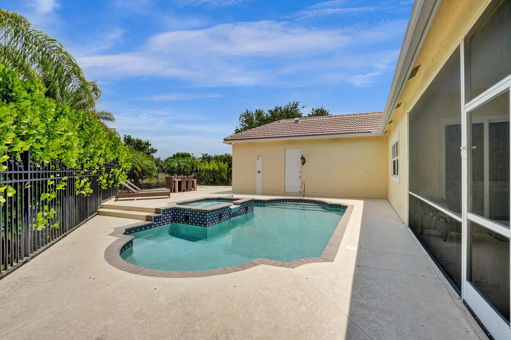 15910 Lindbergh Lane - Photo 38