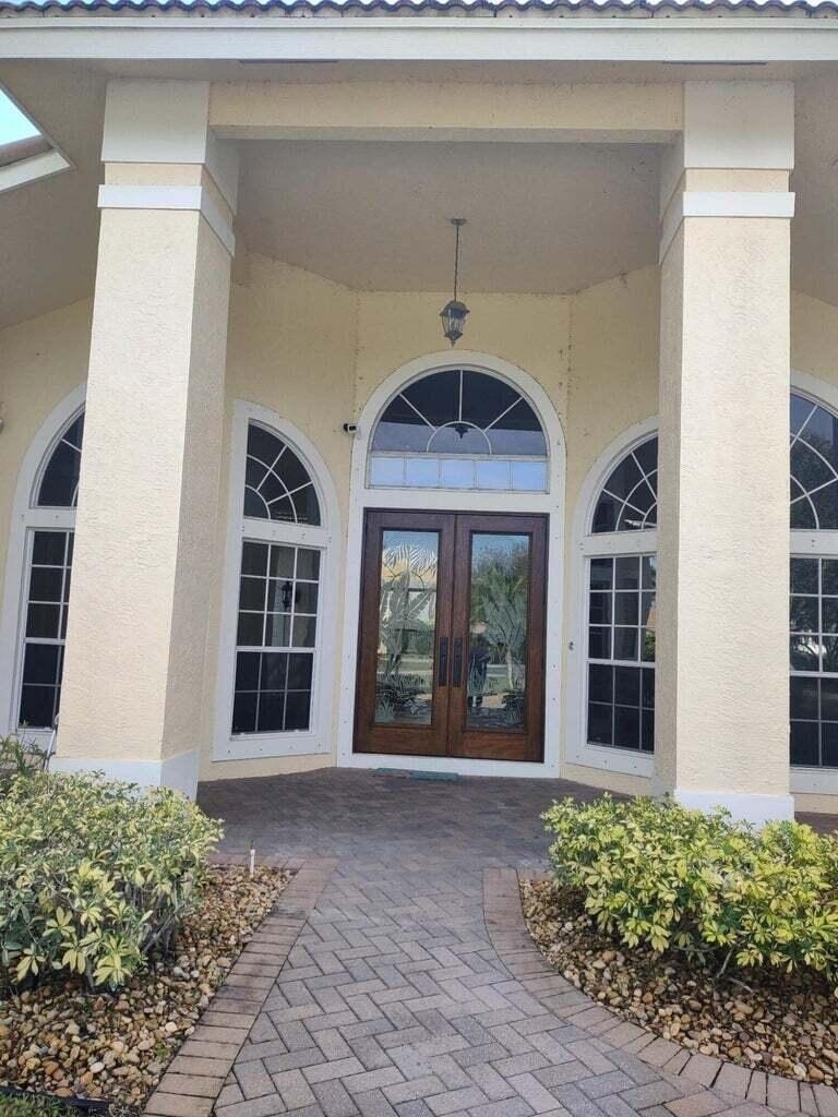 15910 Lindbergh Lane - Photo 7