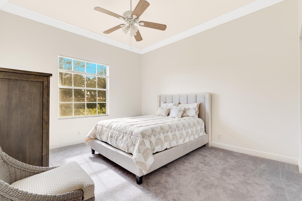 15910 Lindbergh Lane - Photo 44