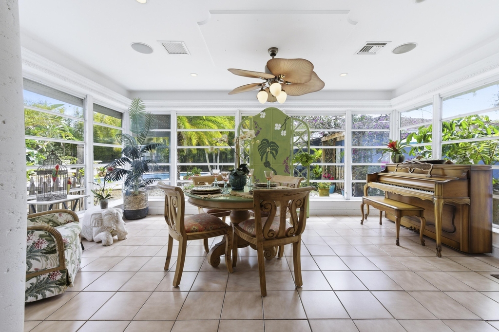 4268 Maurice Drive - Photo 23