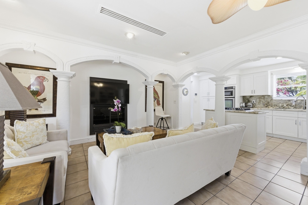 4268 Maurice Drive - Photo 24