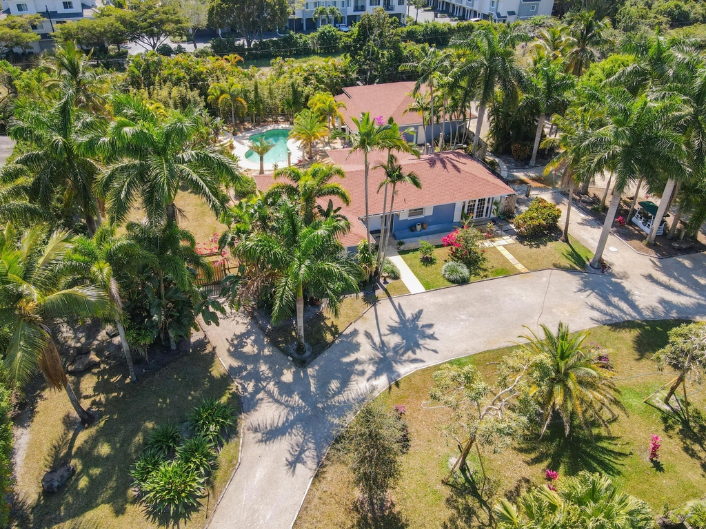 4268 Maurice Drive - Photo 36
