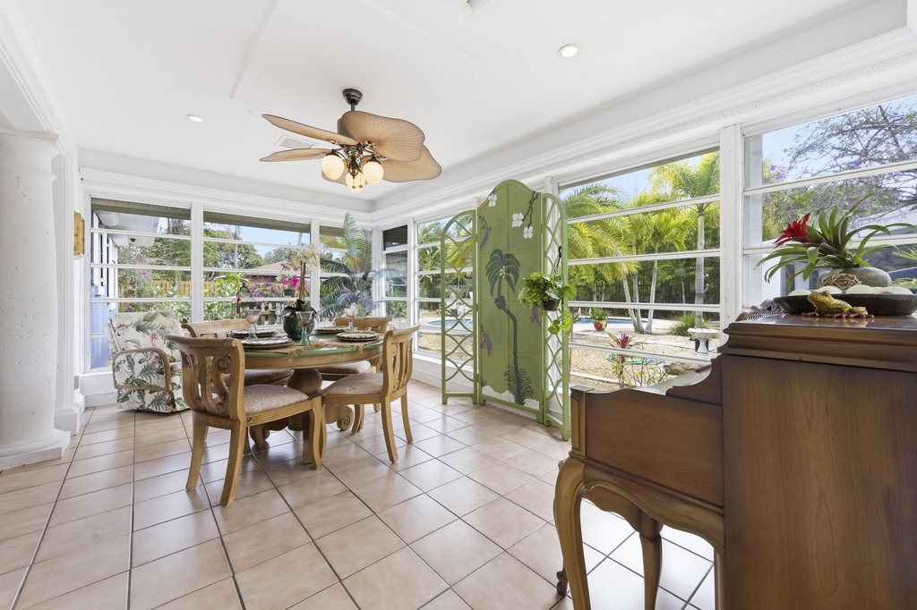 4268 Maurice Drive - Photo 29