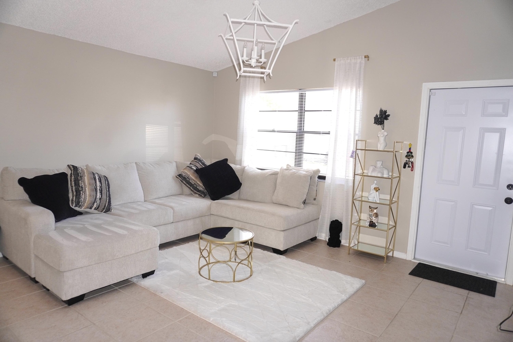 8731 Uranus Terrace - Photo 3