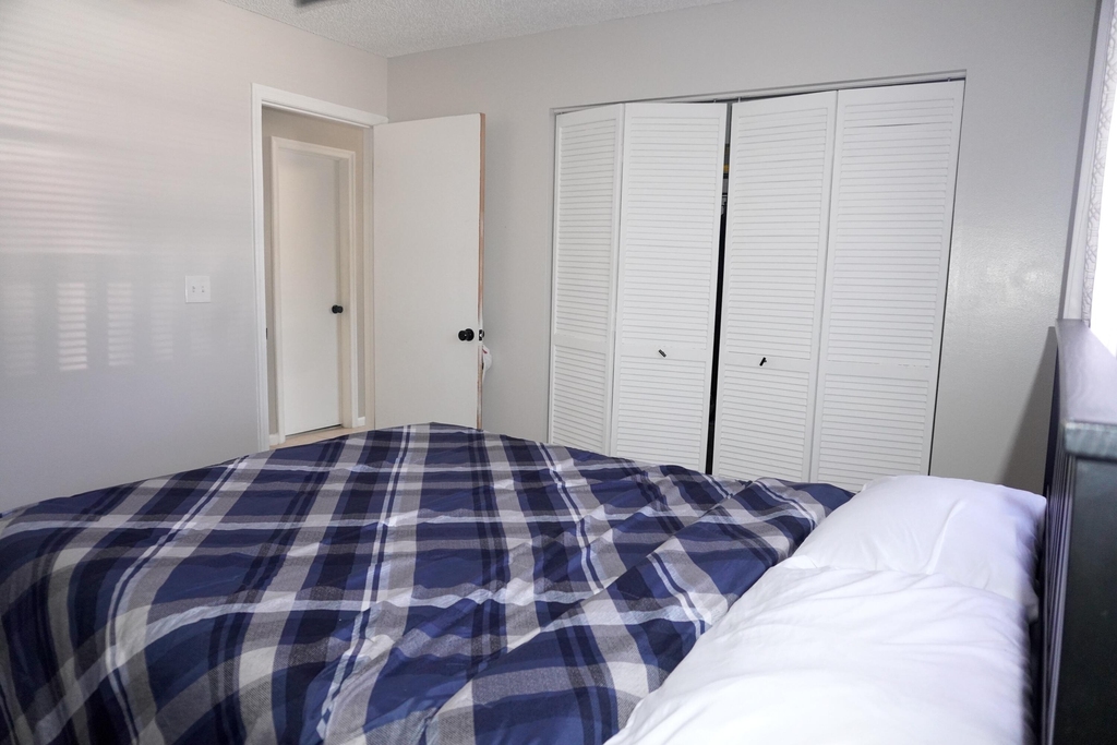 8731 Uranus Terrace - Photo 10