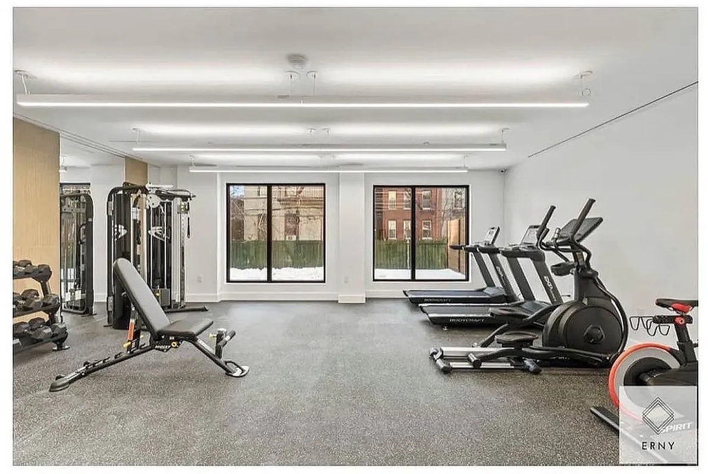 354 East 28th Street - Photo 9