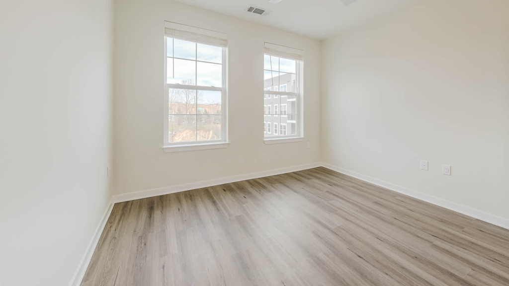 3 Westchester Park Drive - Photo 137