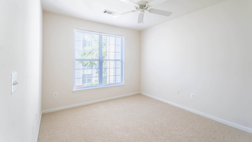 5000 Eisenhower Avenue - Photo 19