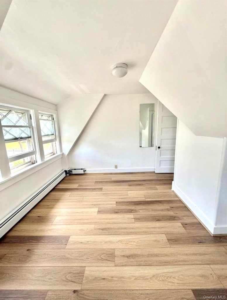 7 Law Street - Photo 17