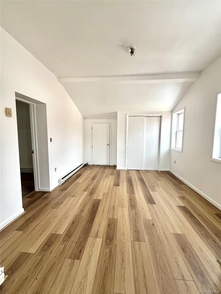 7 Law Street - Photo 11