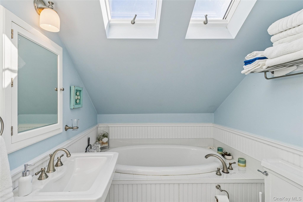 38 Baycrest Avenue - Photo 12