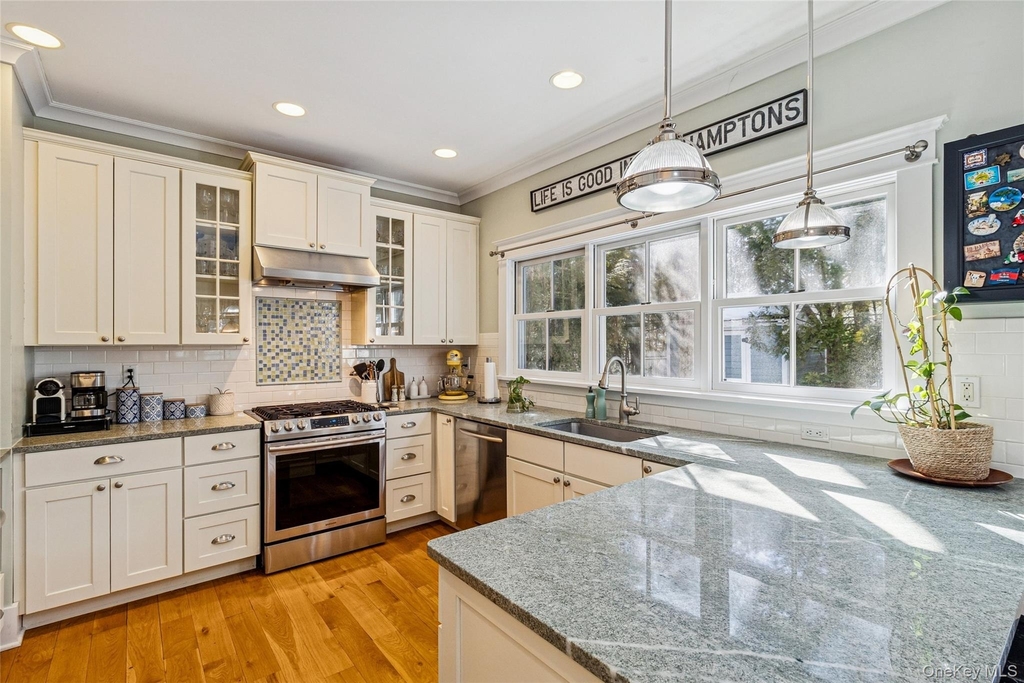 38 Baycrest Avenue - Photo 6