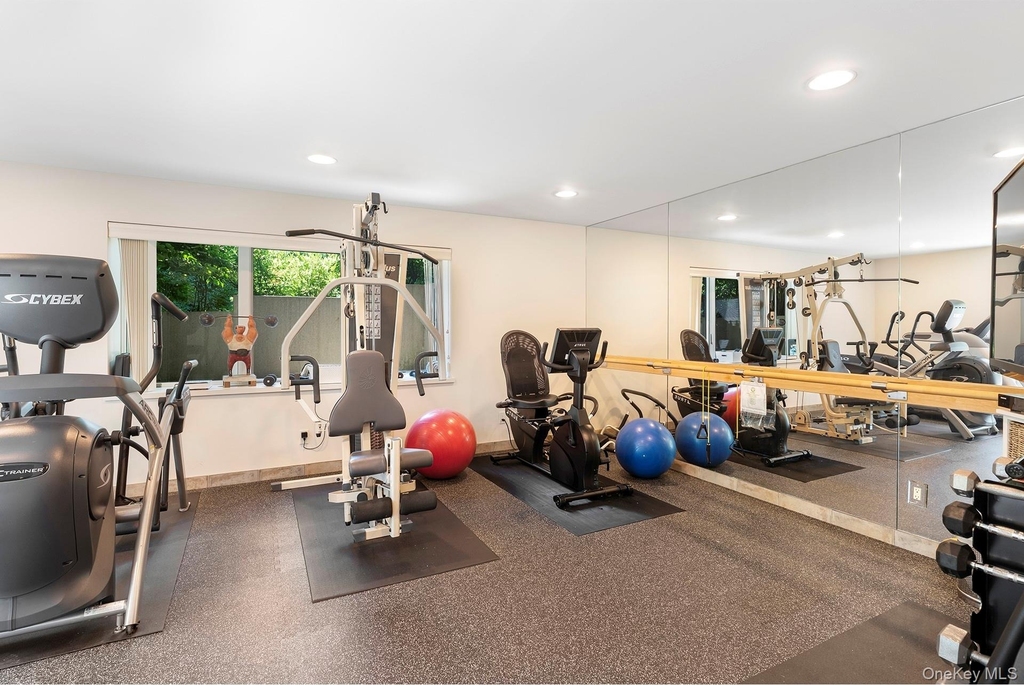 316 Deerfield Road - Photo 21