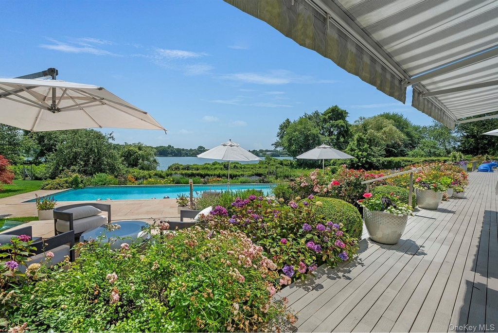 316 Deerfield Road - Photo 10