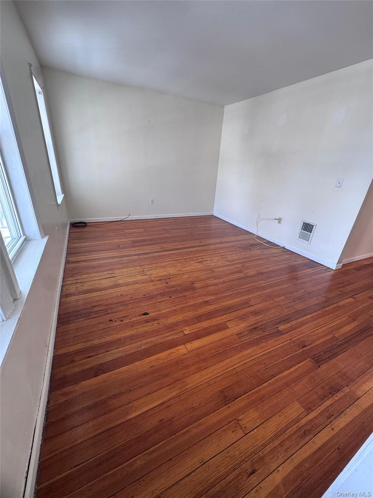 4 Gray Street - Photo 8