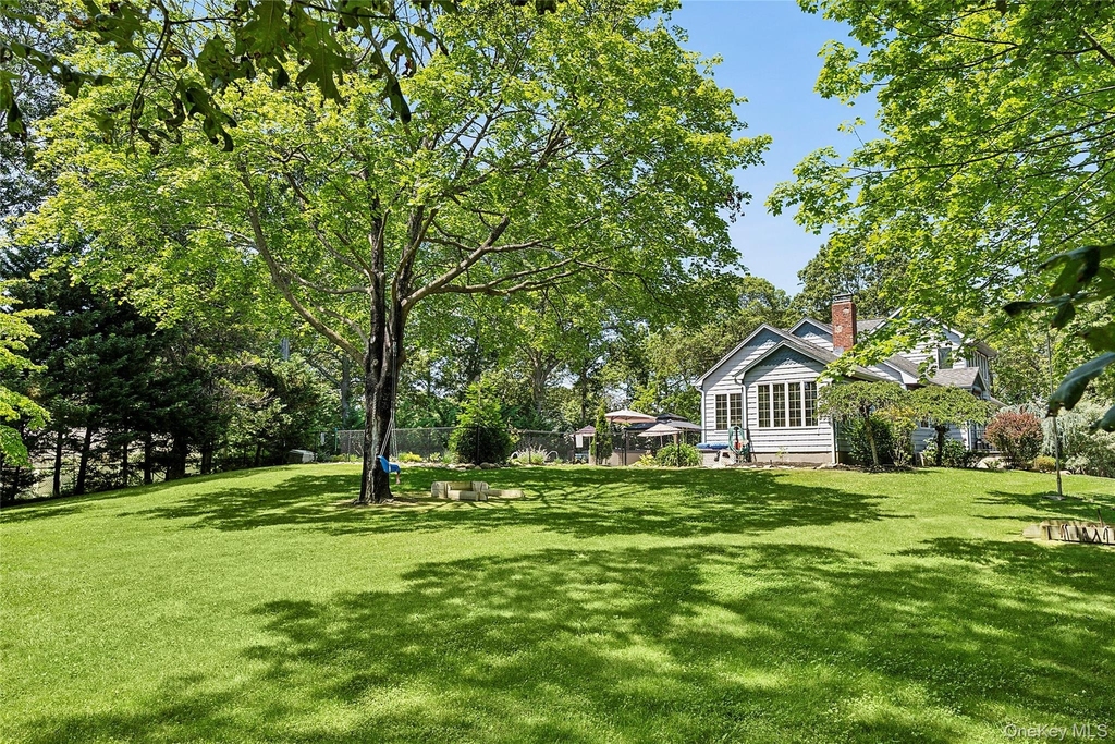 205 Pine Avenue - Photo 5