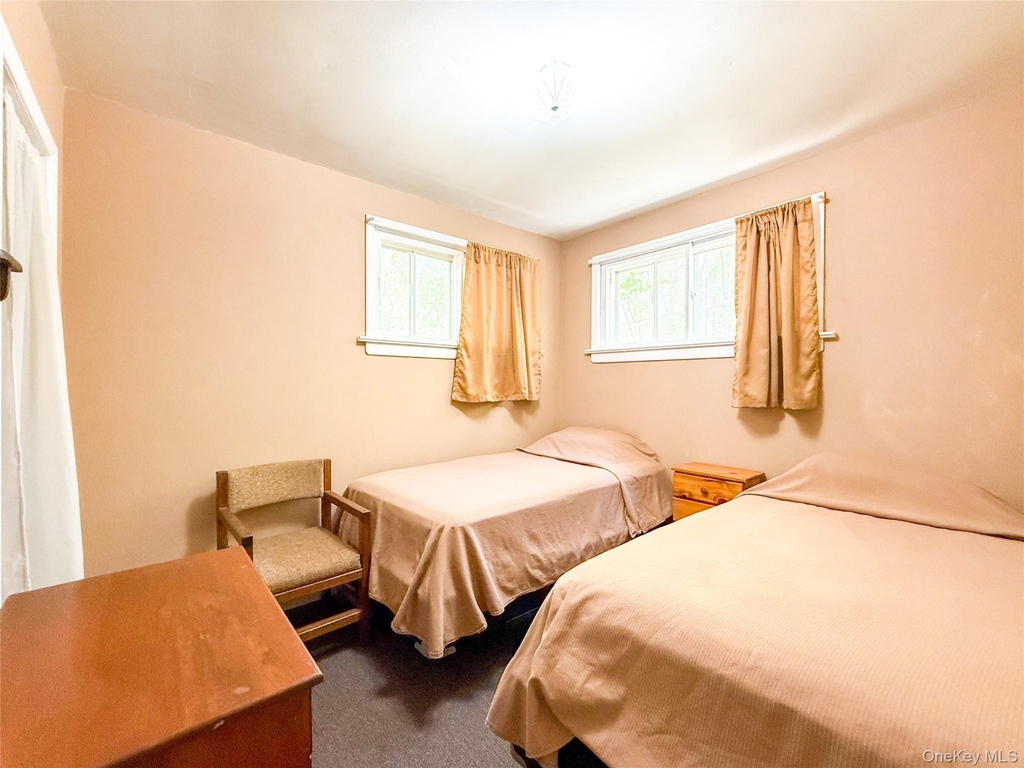 8515 Soundview Avenue - Photo 8