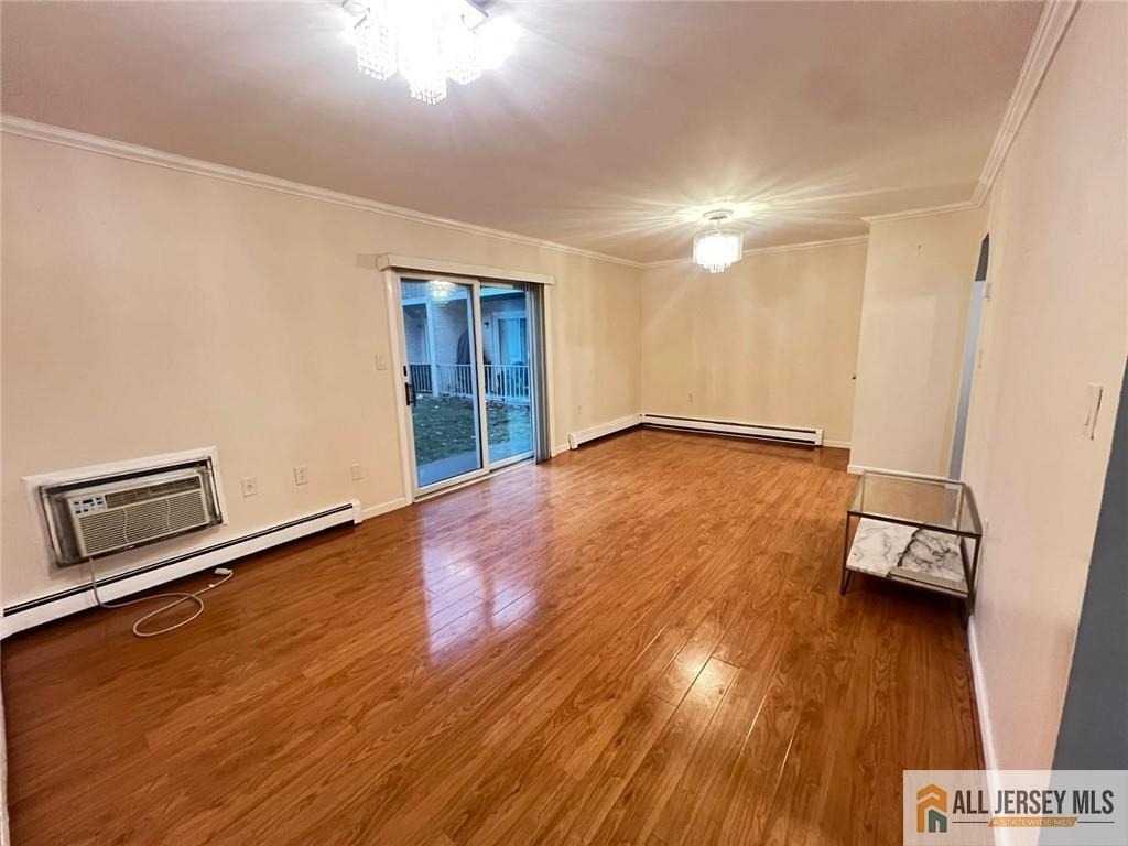 406 Cranbury Road - Photo 4