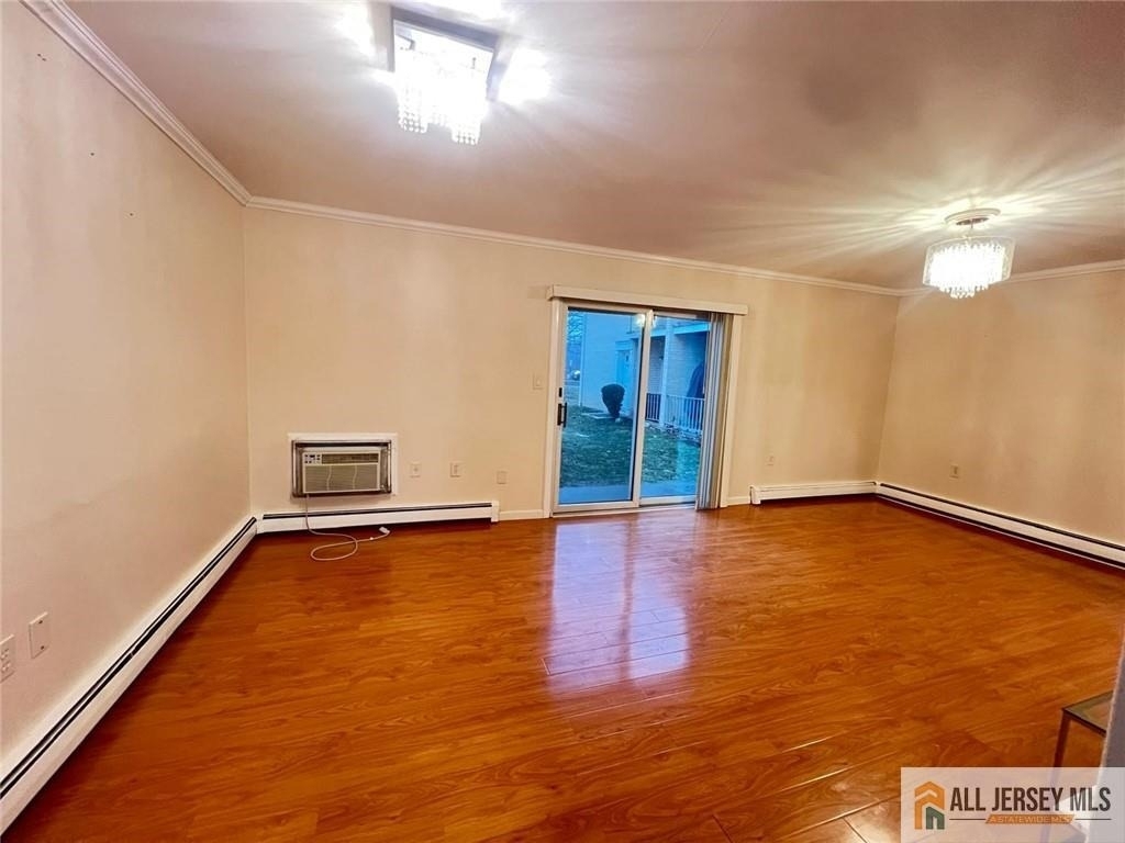 406 Cranbury Road - Photo 5