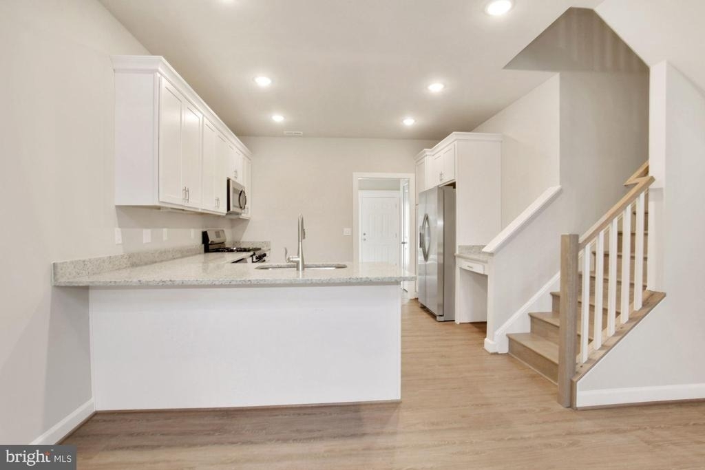 5609 Finley Rose Court - Photo 3