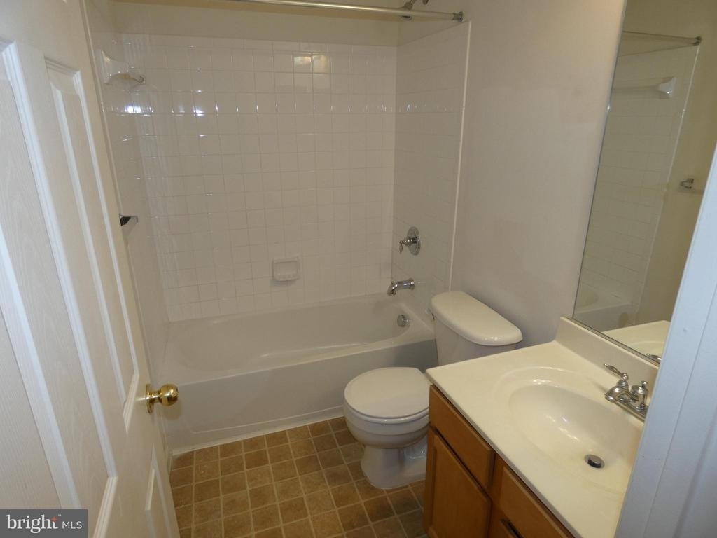 1308 Saunders Drive - Photo 18