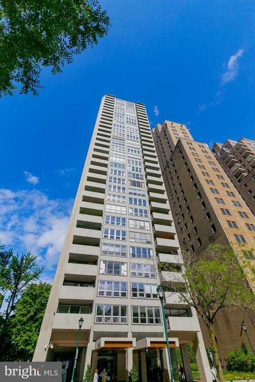 224 W Rittenhouse Square - Photo 5